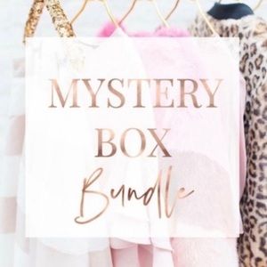 Mystery 5Lb Box of Clothes! EUC! L-XL